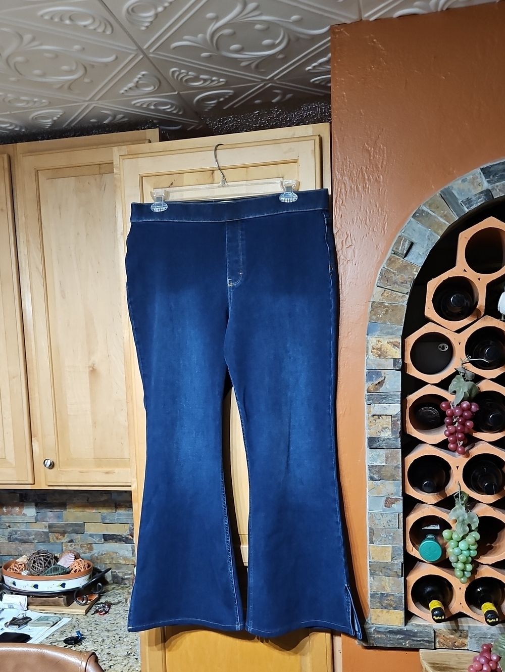 Soft Surroundings Distressed Blue Pull On Flare Jeans High Rise